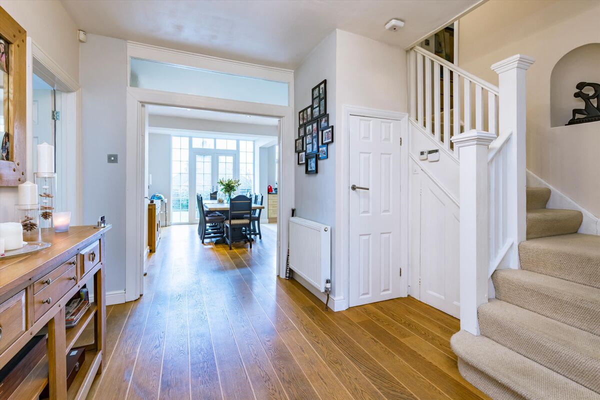 house for sale in Guildford Road, Fetcham, Leatherhead, Surrey, KT22