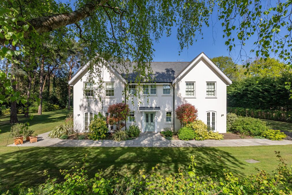 Image of Goldrings Road, Oxshott, Leatherhead, Surrey, KT22