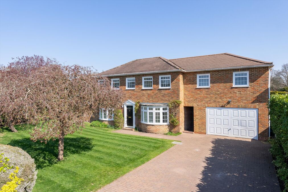 Image of Hawkhurst, Cobham, Surrey, KT11