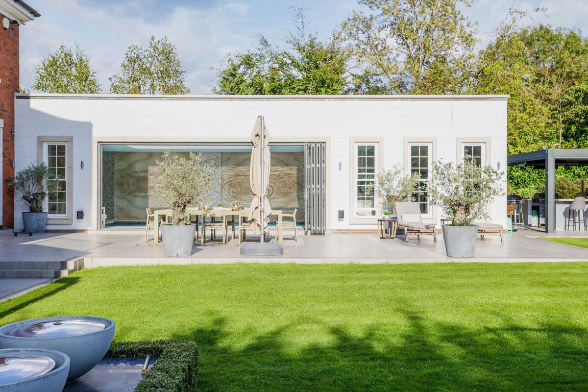 house for sale in Moles Hill, Oxshott, Leatherhead, Surrey, KT22