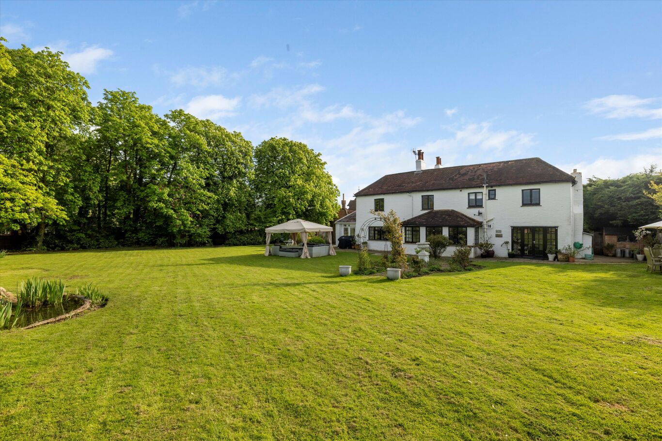Image of Woodlands Lane, Stoke D'Abernon, Cobham, Surrey, KT11.