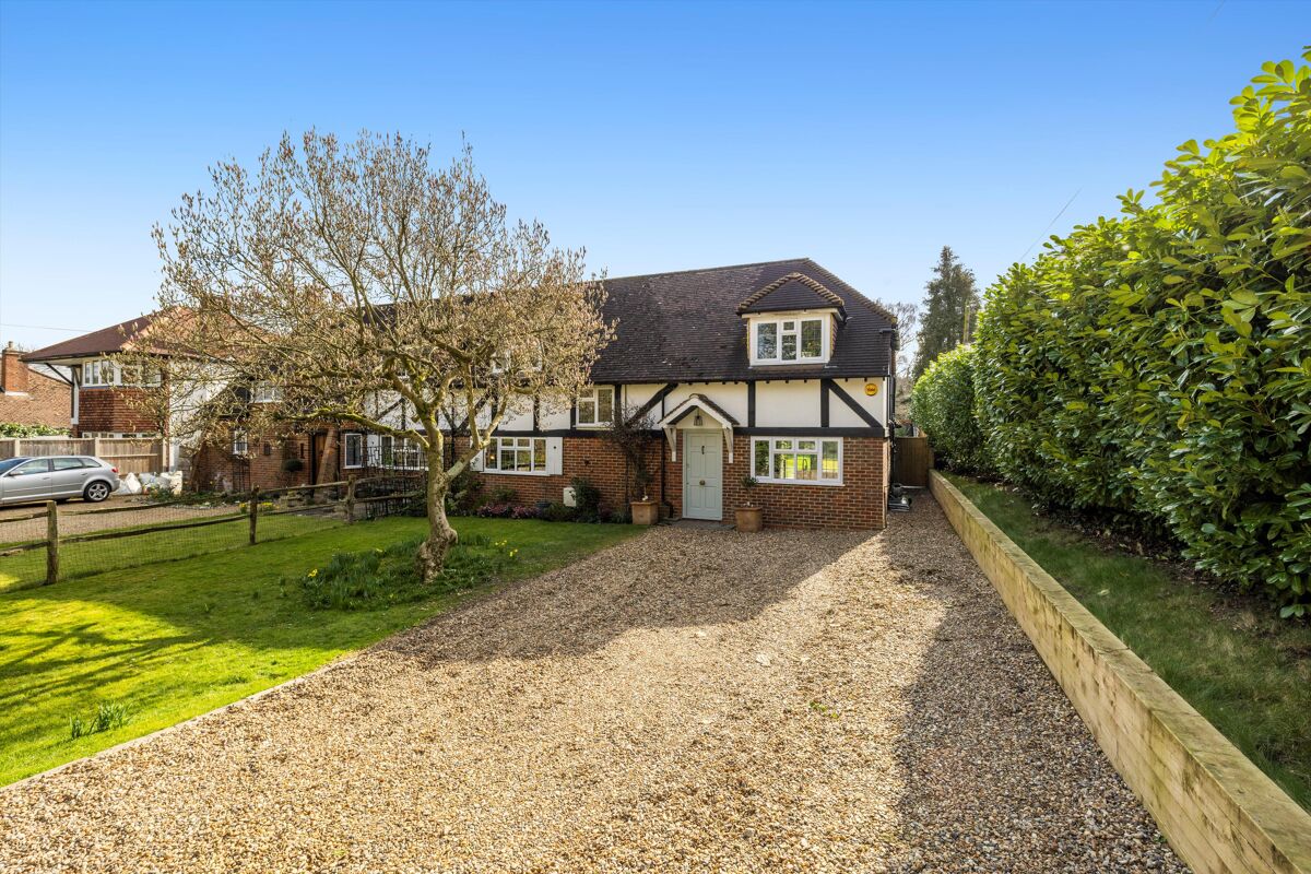 house for sale in School Lane, Fetcham, Leatherhead, Surrey, KT22