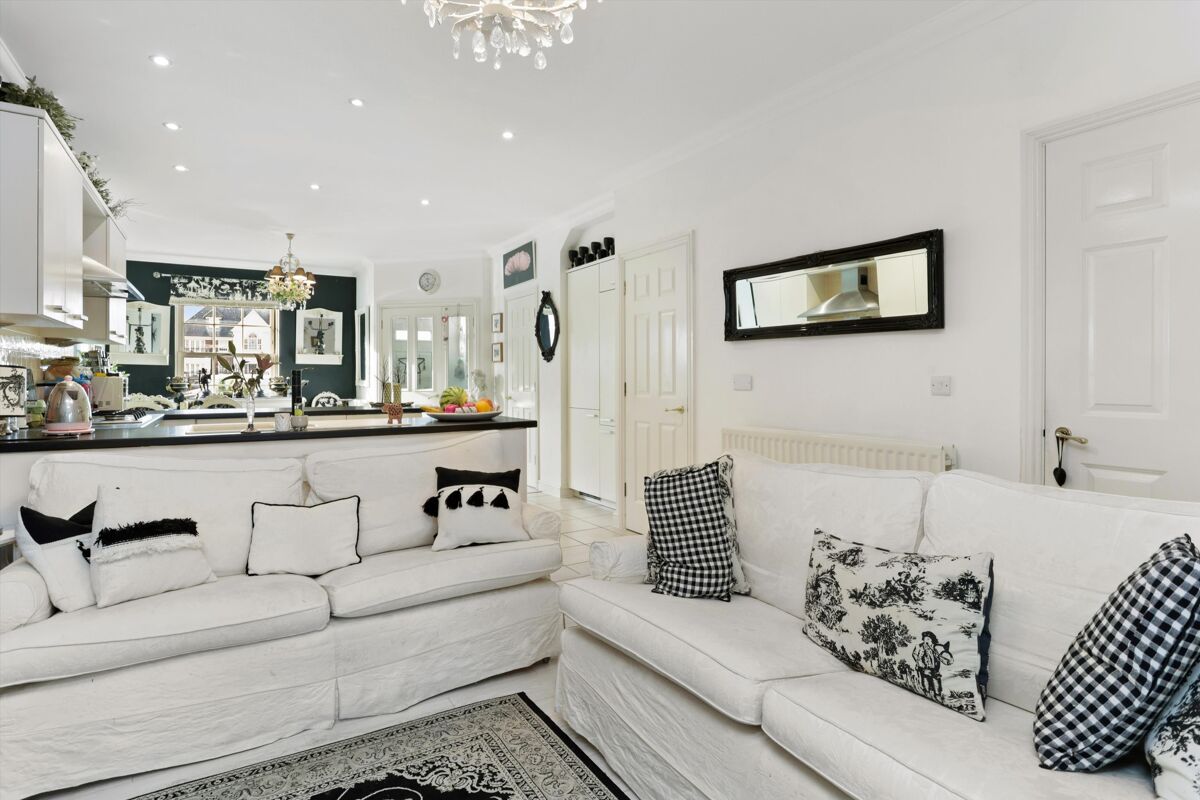 house for sale in White Lion Gate, Cobham, Surrey, KT11 CBM012281858