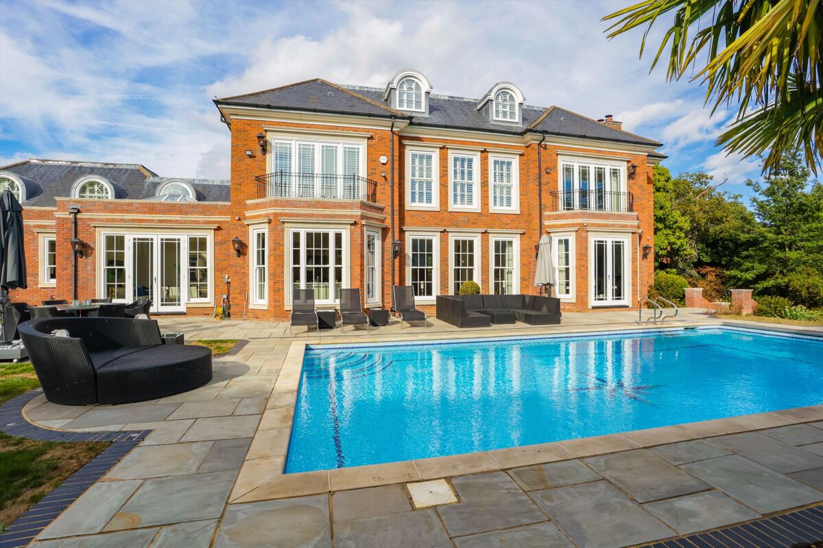 house for sale in Birds Hill Drive, Oxshott, Leatherhead, Surrey, KT22