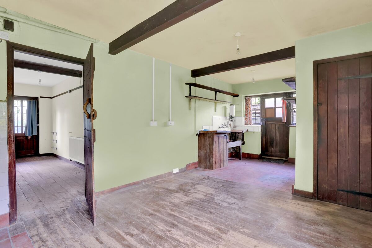 house for sale in Lower Farm Road, Effingham, KT24 CBM012299684