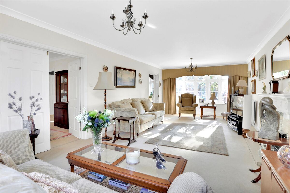 house for sale in Pine Walk, Cobham, Surrey, KT11 CBM012336593