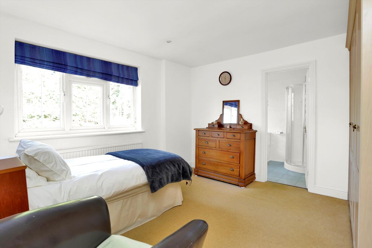 house for sale in Pine Walk, Cobham, Surrey, KT11 CBM012336593