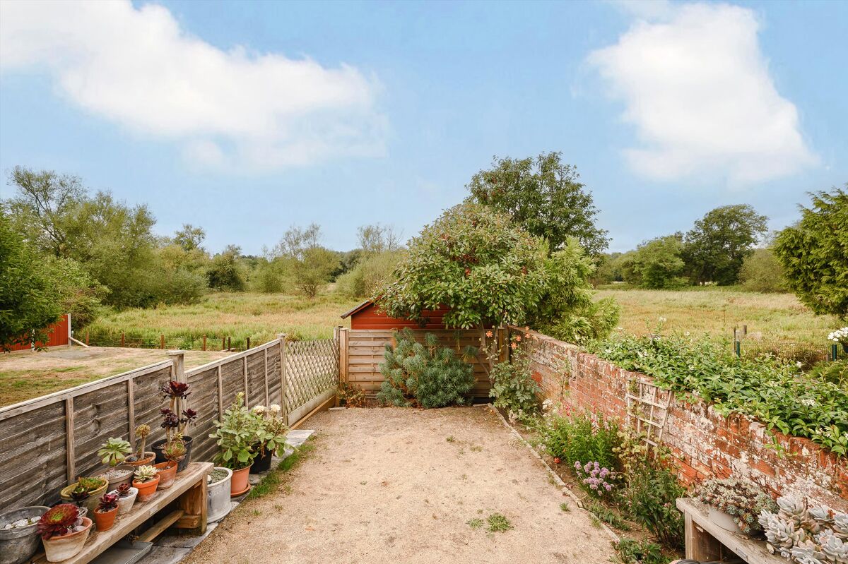 house for sale in Tilt Road, Cobham, Surrey, KT11 CBM012386312