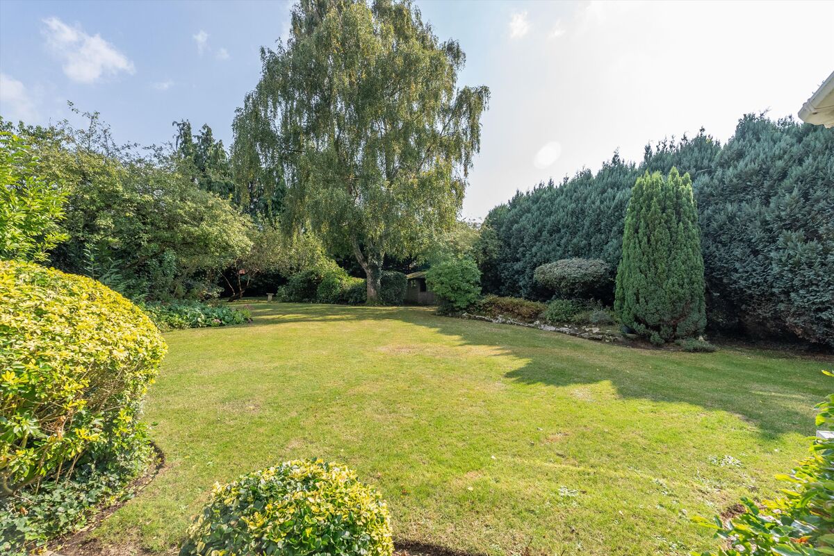 house for sale in Boughton Hall Avenue, Send, Woking, Surrey, GU23