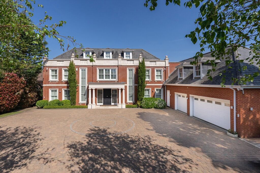 Image of Leys Road, Oxshott, Leatherhead, Surrey, KT22