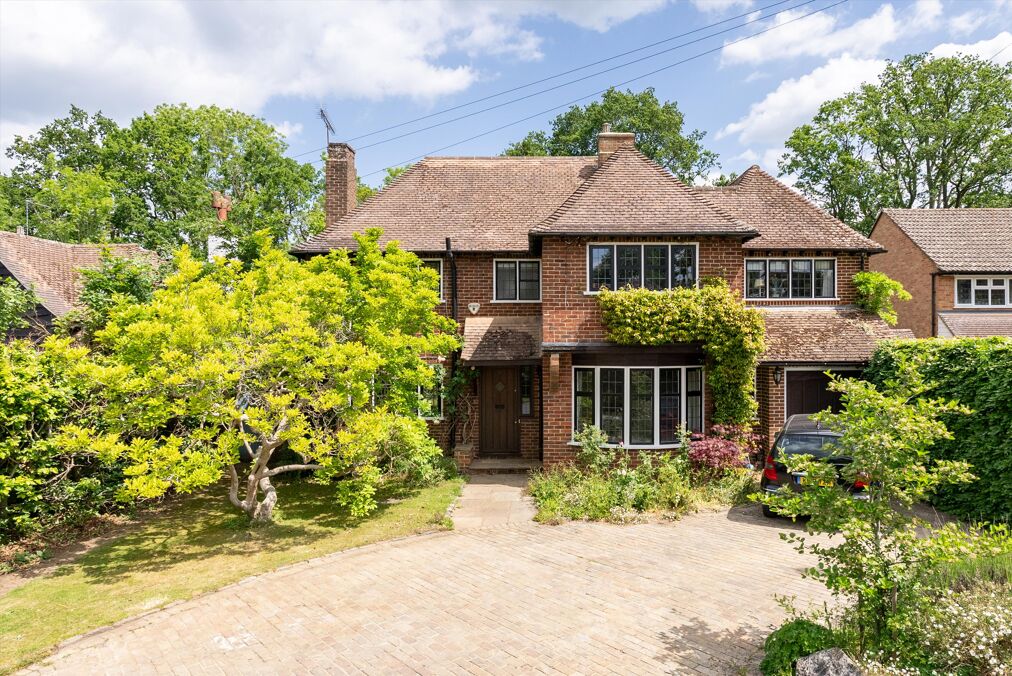Image of Heatherdene, West Horsley, Leatherhead, Surrey, KT24