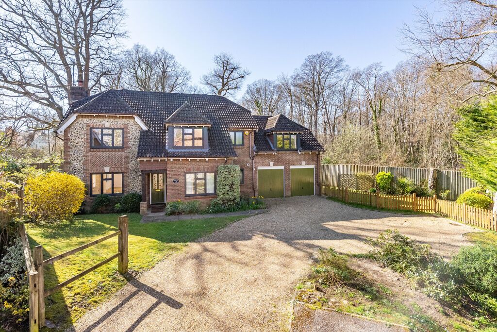 Image of Falconwood, East Horsley, Leatherhead, Surrey KT24