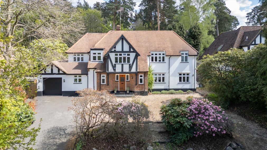 Image of Seven Hills Road, Cobham, Surrey, KT11