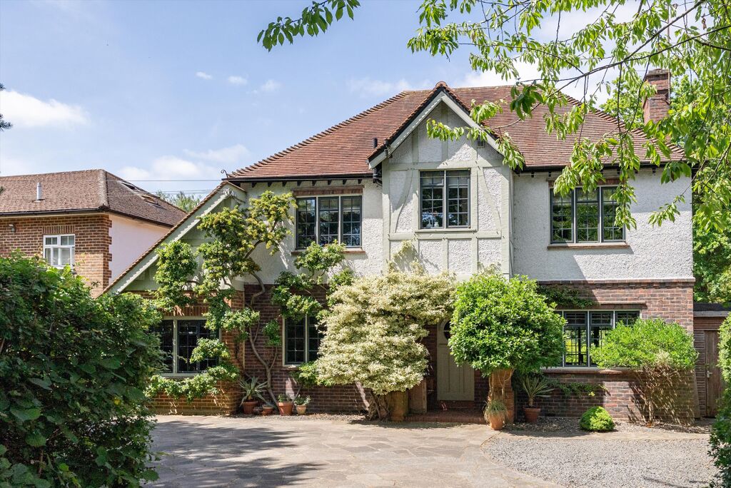 Image of Blundel Lane, Stoke D'abernon, Cobham, Surrey, KT11