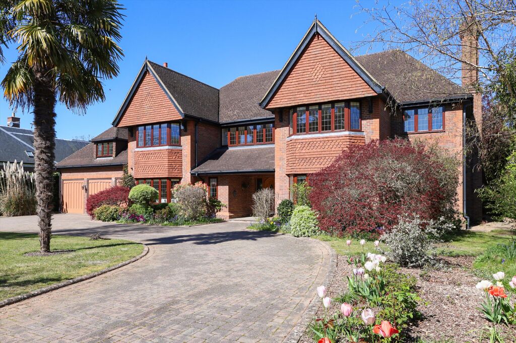 Image of Spicers Field, Oxshott, Leatherhead, Surrey KT22