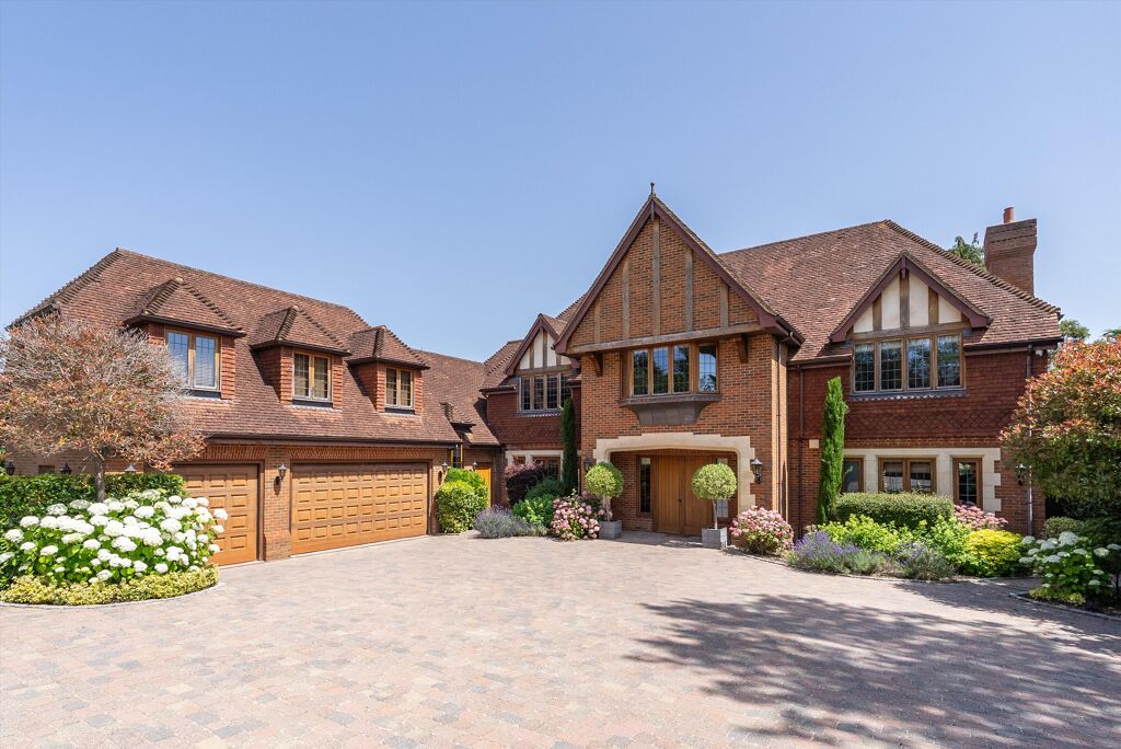 Image of 21 Princes Drive, Oxshott, Surrey KT22