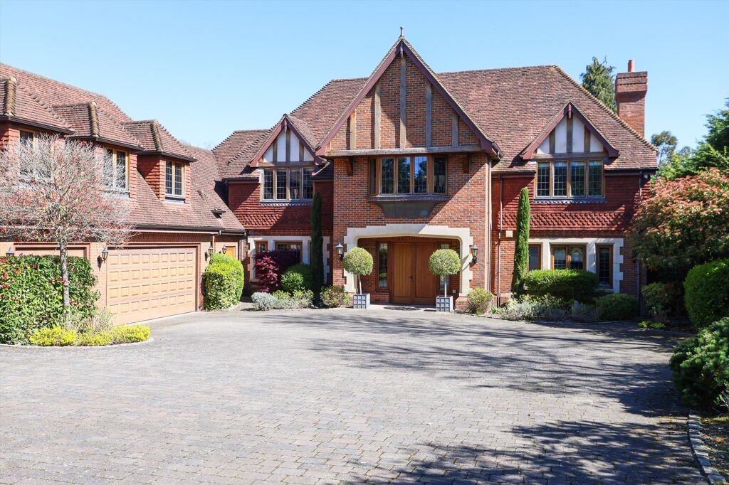 Image of 21 Princes Drive, Oxshott, Surrey KT22
