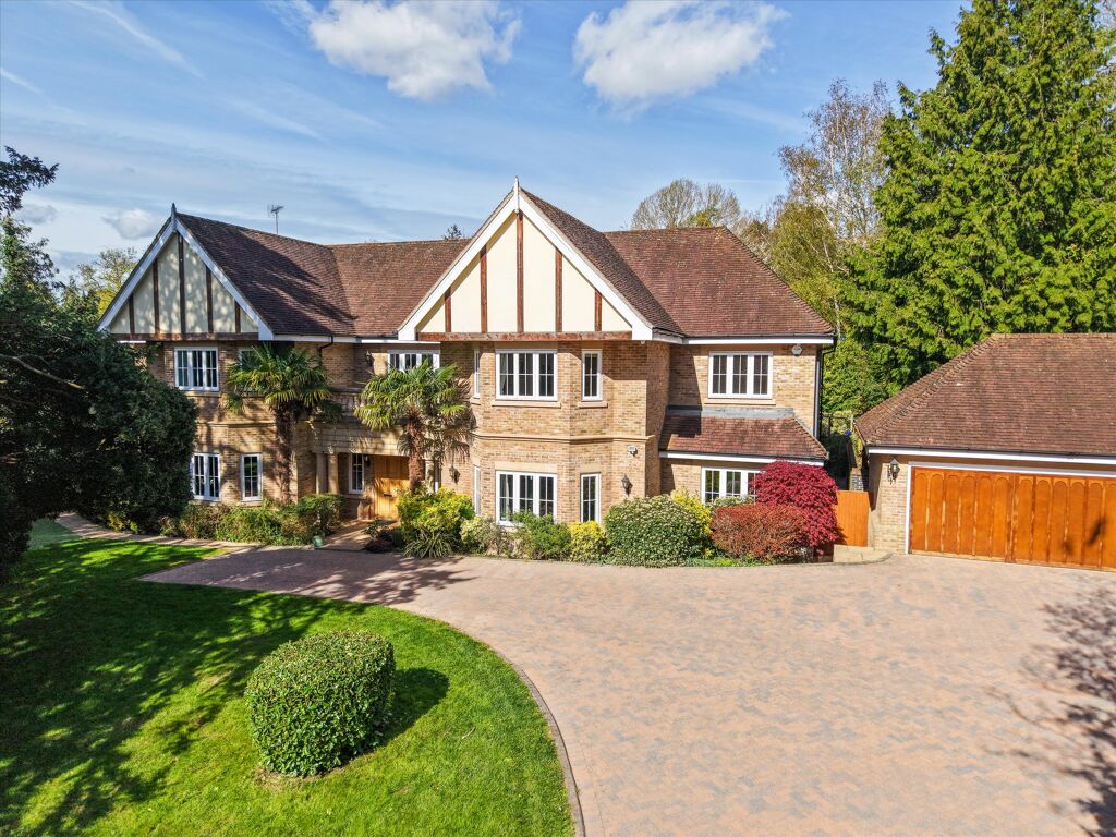 Image of The Chase, Oxshott, Leatherhead, Surrey KT22