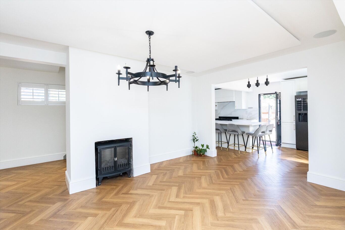 Image of Evelyn Way, Stoke d'Abernon, Cobham, Surrey KT11