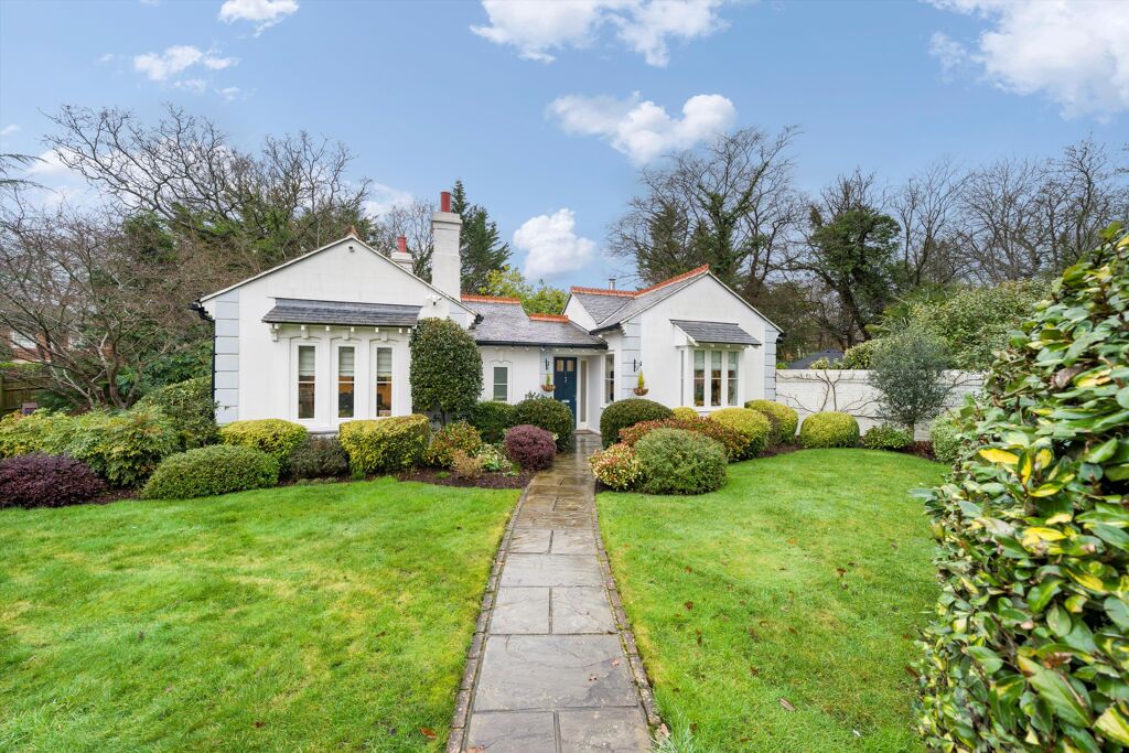Image of Park Hill Drive, Cobham, Surrey, KT11