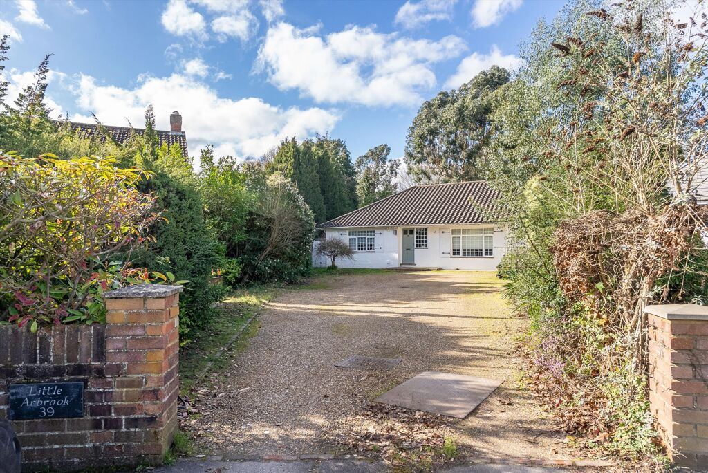 Image of Twinoaks, Cobham, Surrey KT11