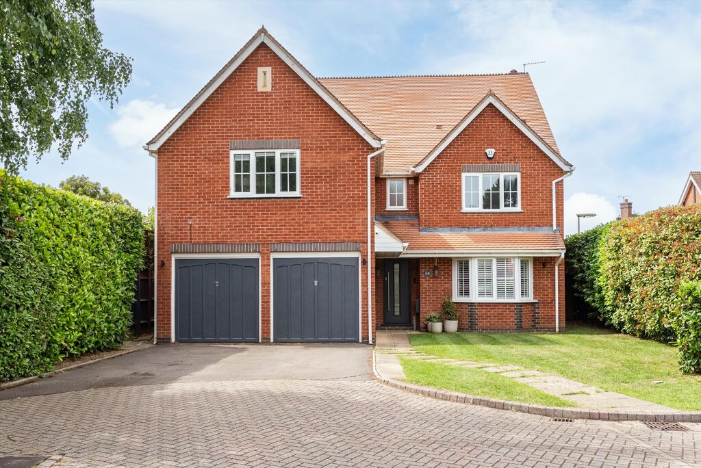 Image of St. Andrews Gardens, Cobham, Surrey KT11