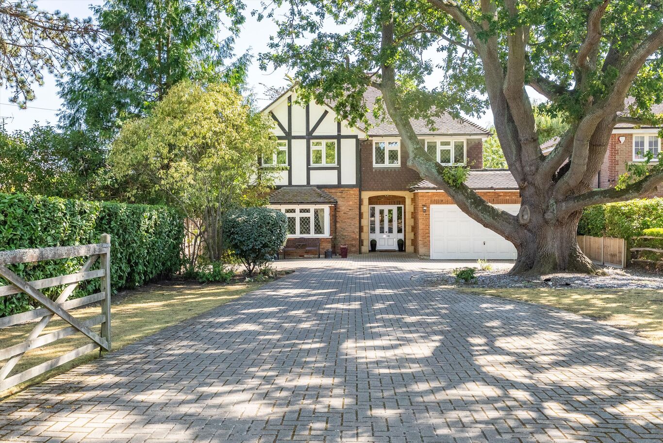 Image of Heath Ridge Green, Cobham, Surrey KT11