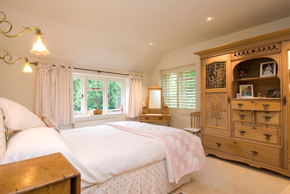 house for sale in Guildford Road, Effingham, Surrey, KT24. CBM080125