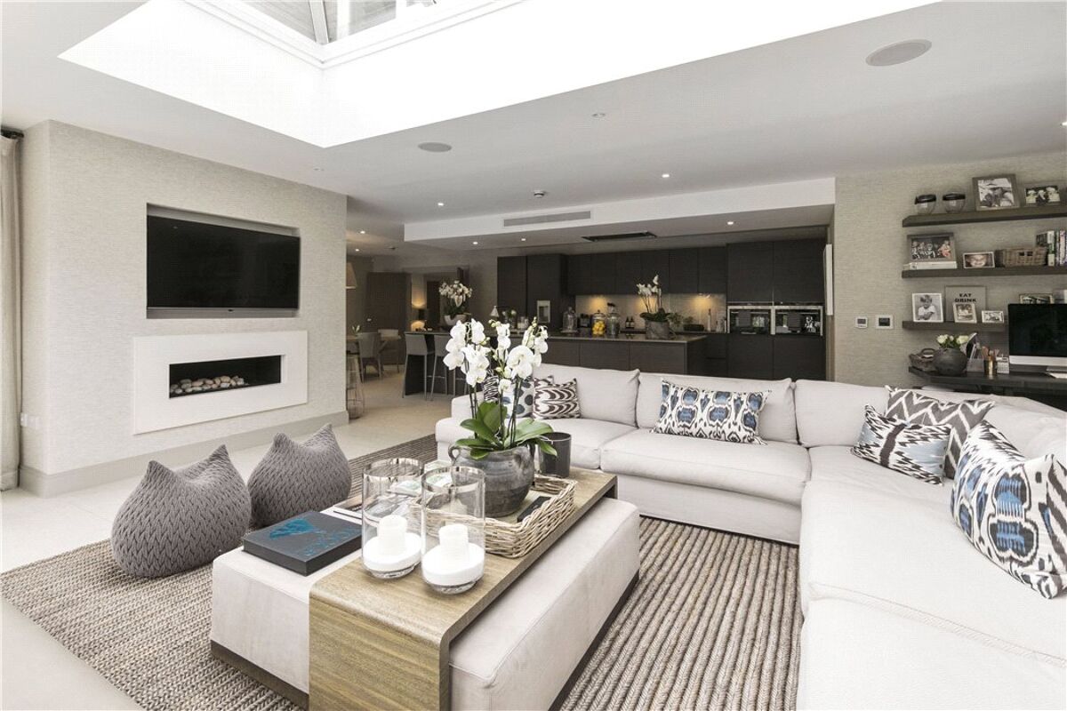 house for sale in Four Acres, Cobham, KT11 CBM110137 Knight Frank