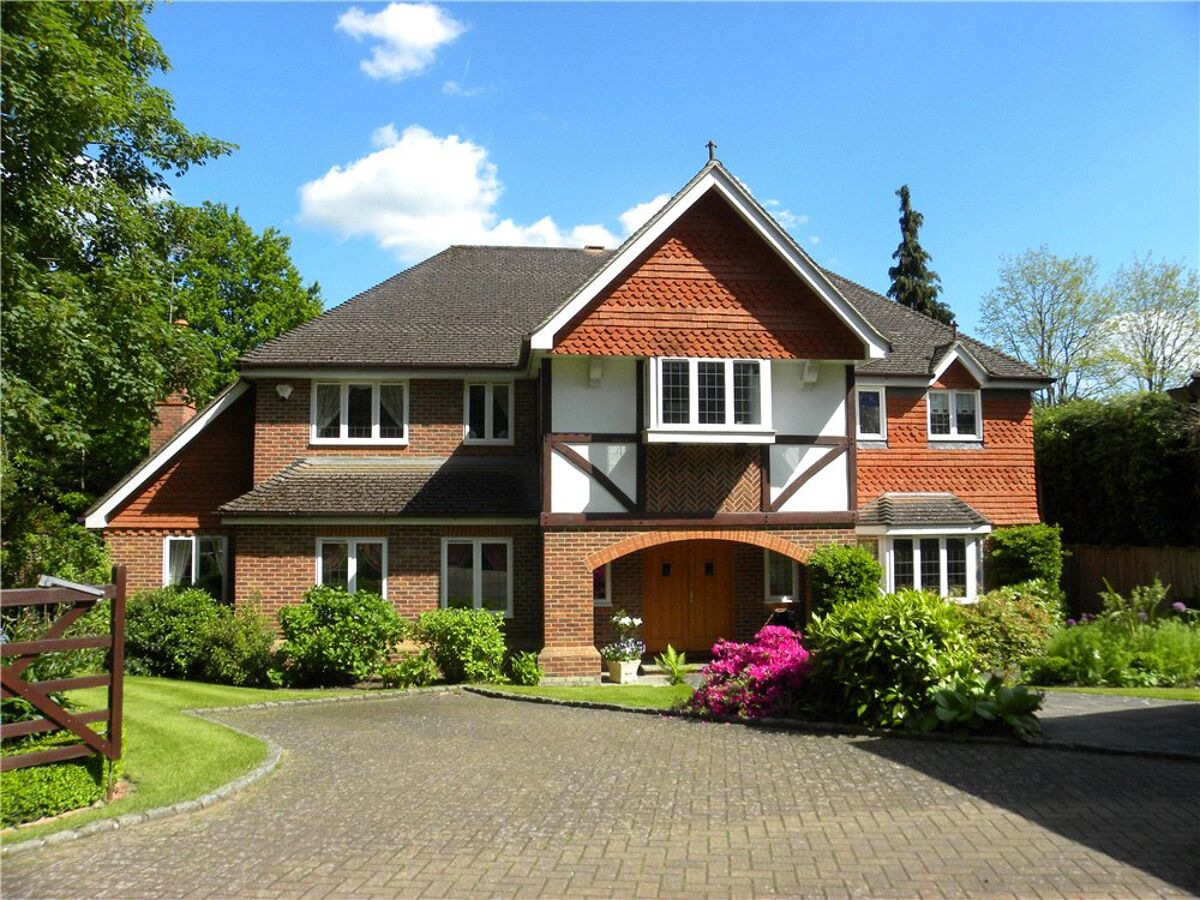 house for sale in Eaton Park Road, Cobham, Surrey, KT11 CBM120181 Knight Frank