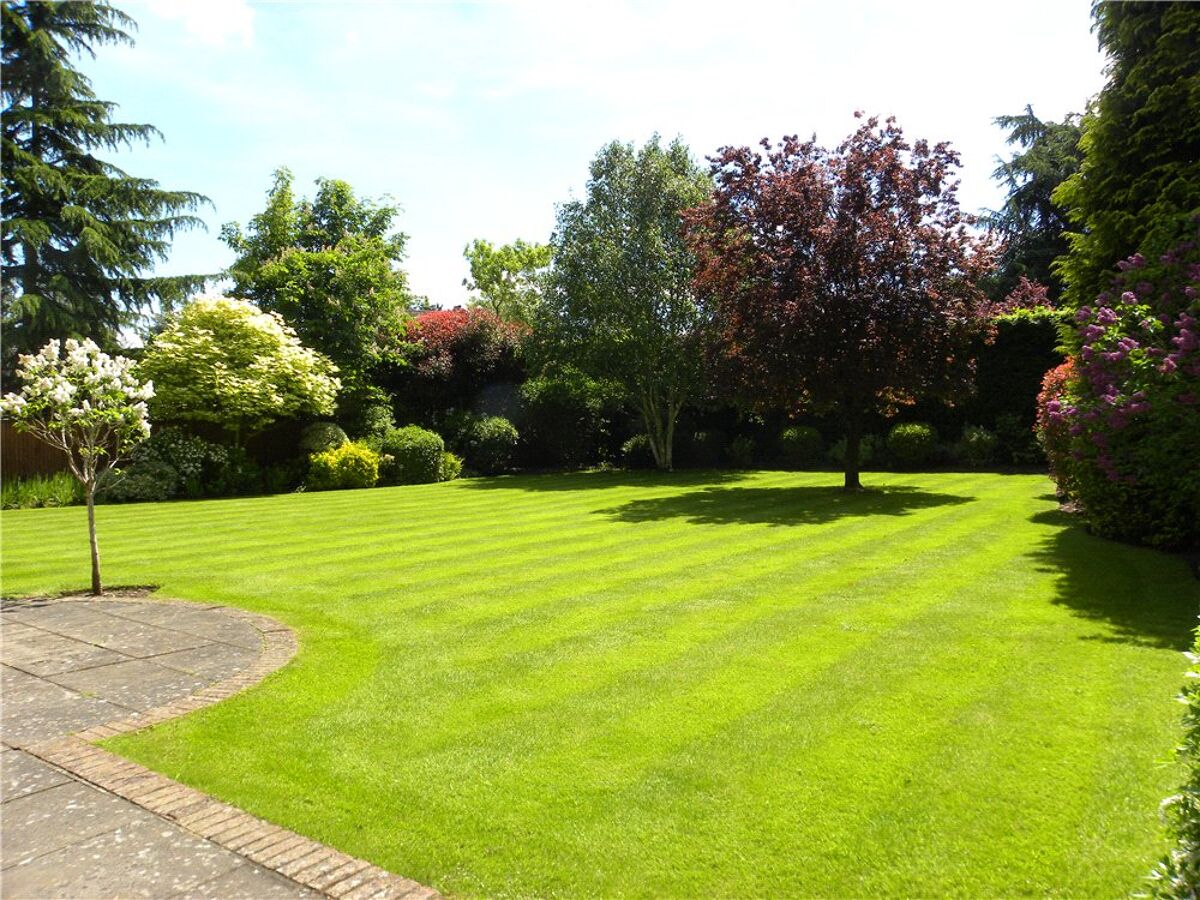 house for sale in Fairfield Park, Cobham, Surrey, KT11 CBM130038