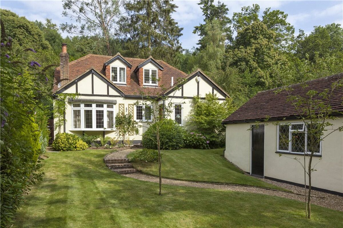 house for sale in Green Dene, East Horsley, Leatherhead, Surrey, KT24