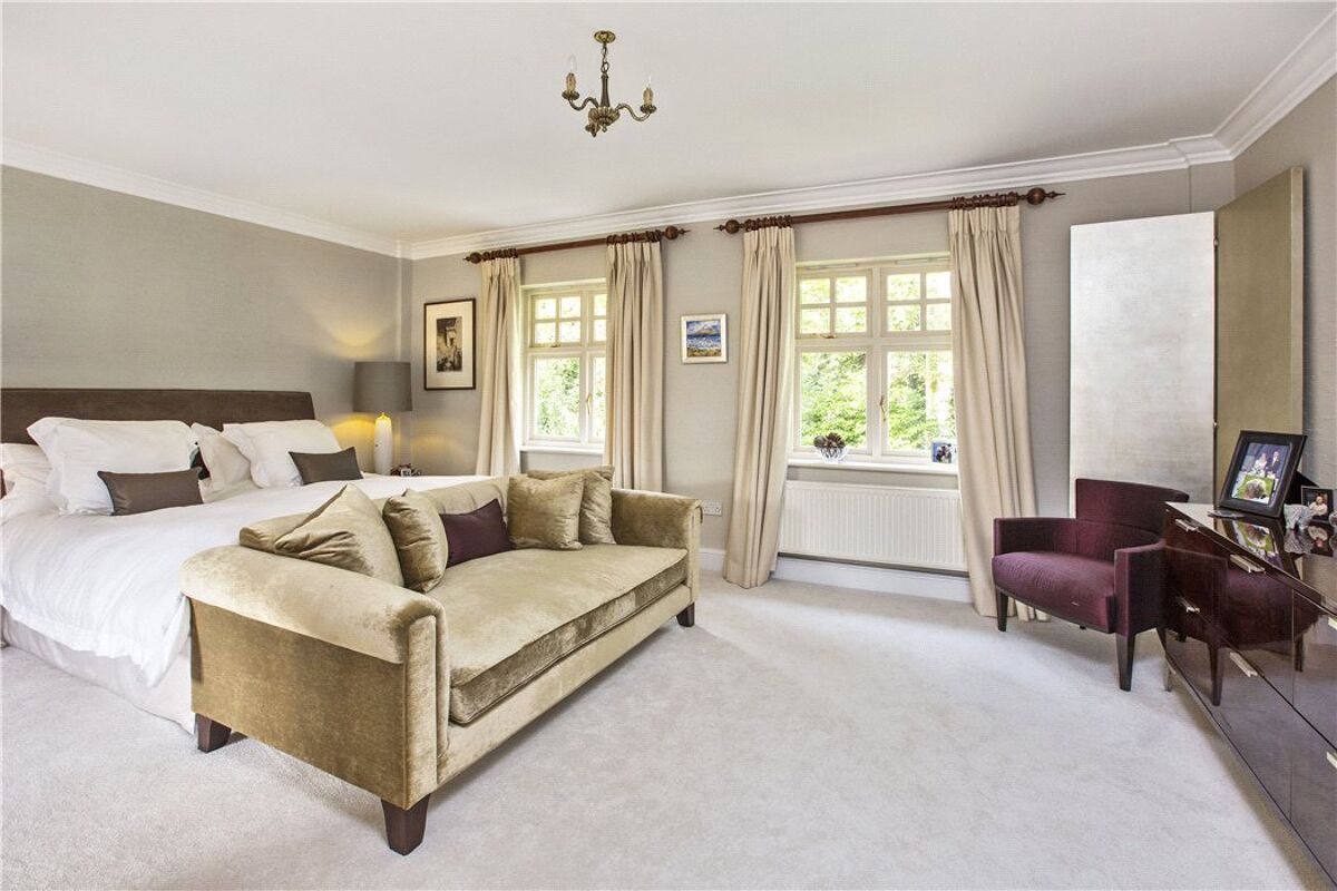 house for sale in Courtney Place, Cobham, Surrey, KT11 CBM140213