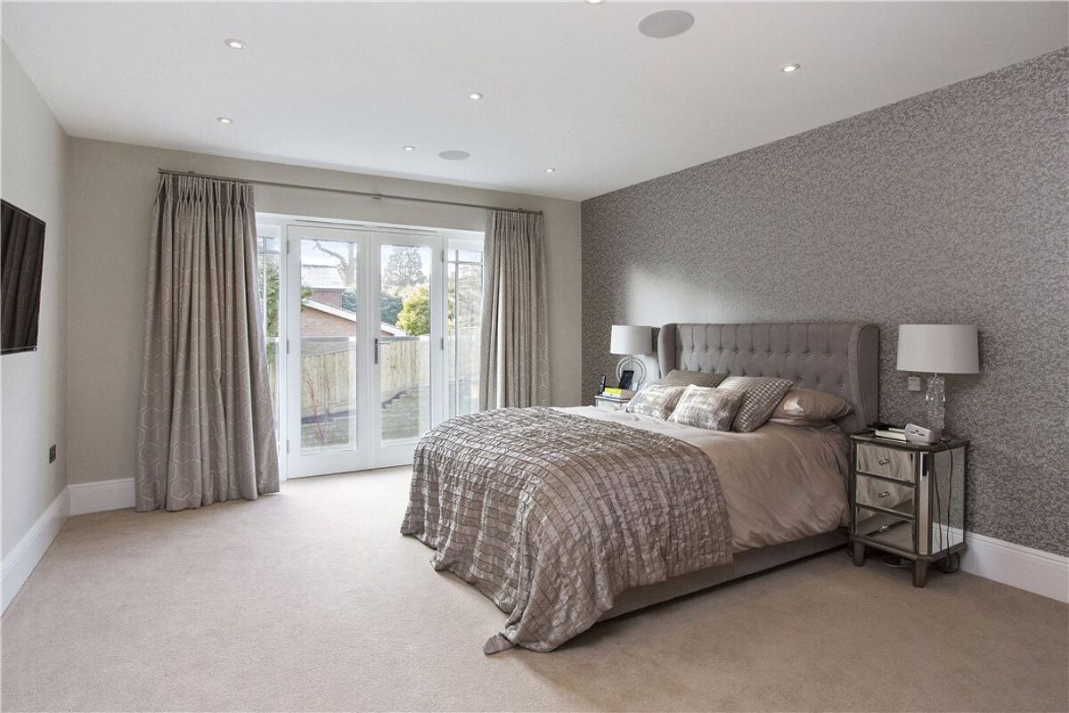 house for sale in High Drive, Oxshott, Leatherhead, Surrey, KT22