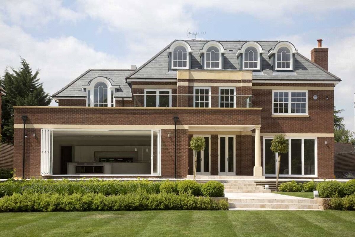 house for sale in Birds Hill Rise, Oxshott, Leatherhead, Surrey, KT22