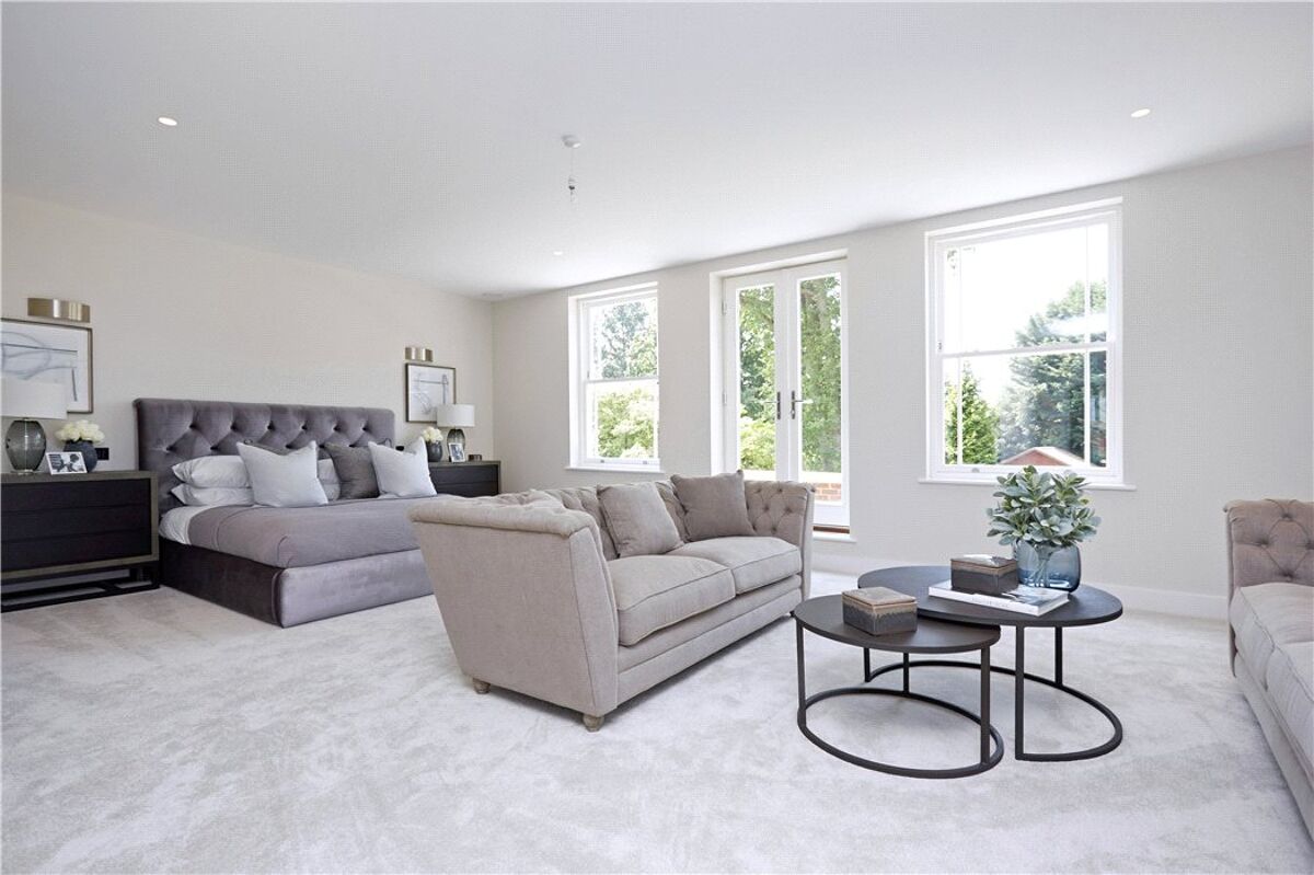 house for sale in Oak Road, Cobham, Surrey, KT11 CBM150156 Knight Frank