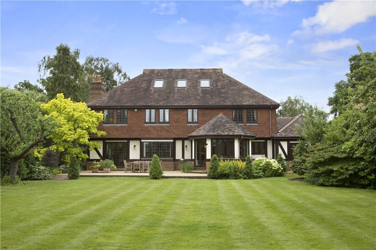 house for sale in The Park, Bookham, Surrey, KT23 CBM160121 Knight