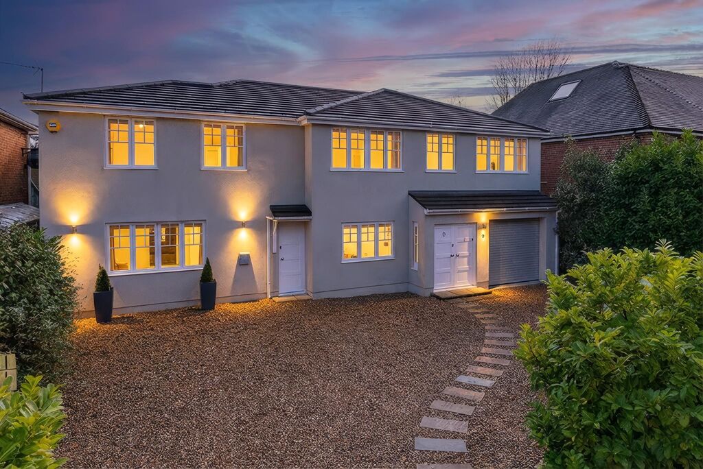 Image of Heathfield, Cobham, Surrey, KT11