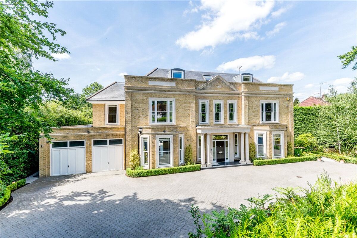 house for sale in Stokesheath Road, Oxshott, Leatherhead, Surrey, KT22