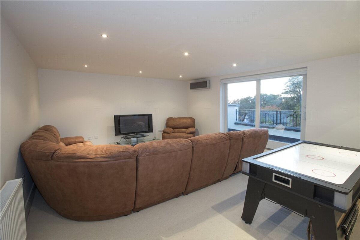 house for sale in Eaton Park, Cobham, Surrey, KT11 CBM160198 Knight Frank