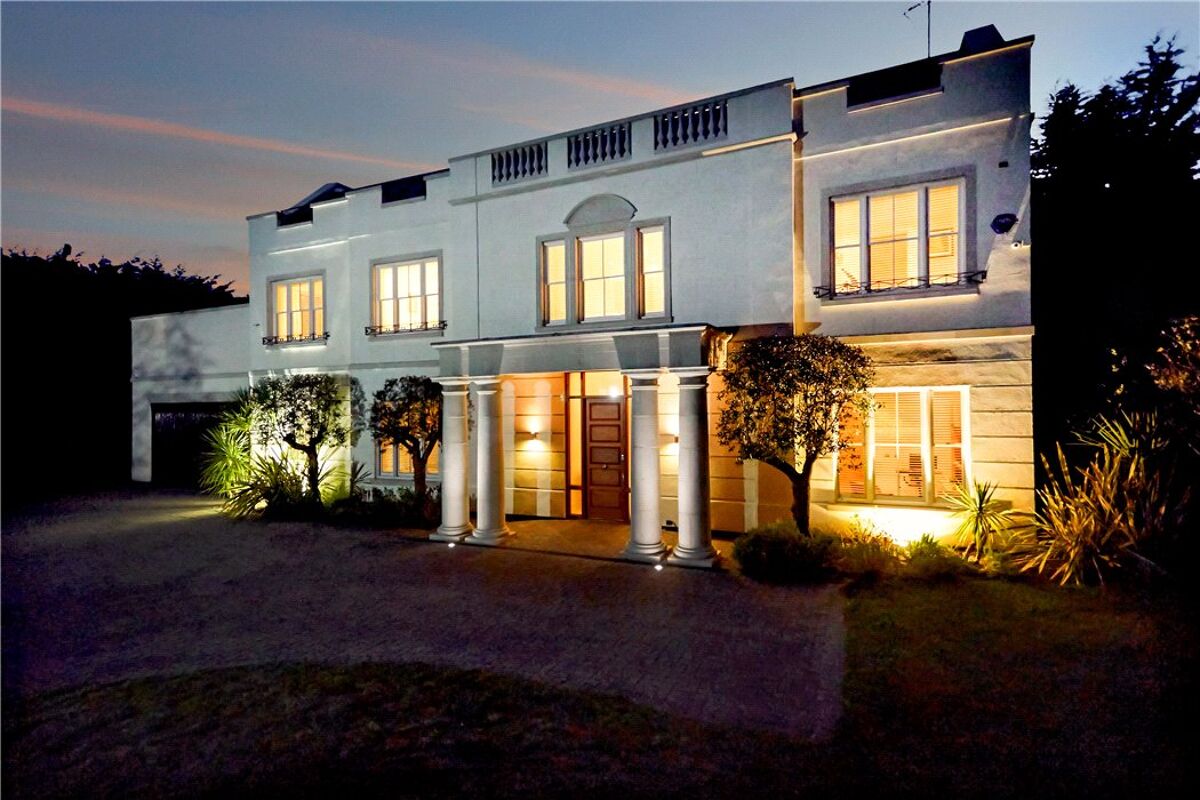 house for sale in Eaton Park, Cobham, Surrey, KT11 CBM160198 Knight Frank