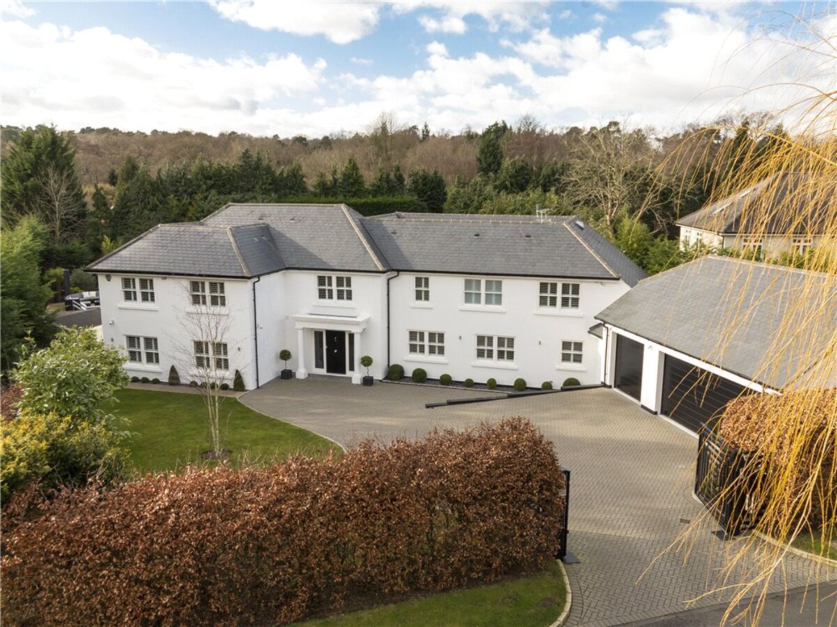 house for sale in Moles Hill, Oxshott, Surrey, KT22 CBM160216