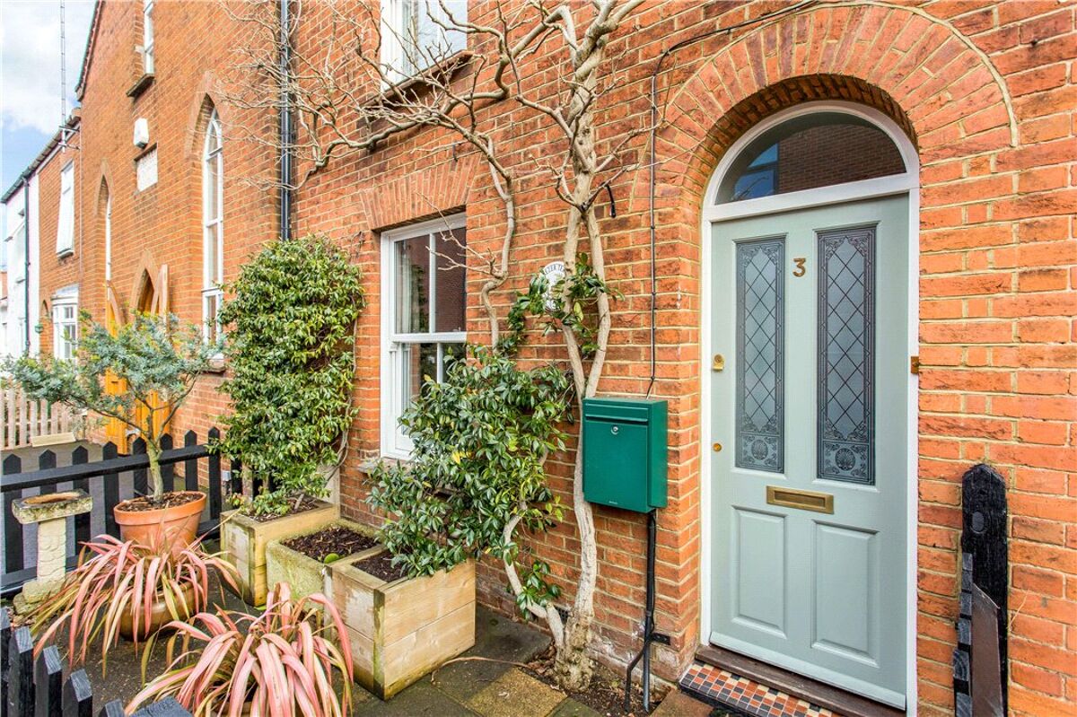 house for sale in Ebenezer Terrace, Cedar Road, Cobham, Surrey, KT11