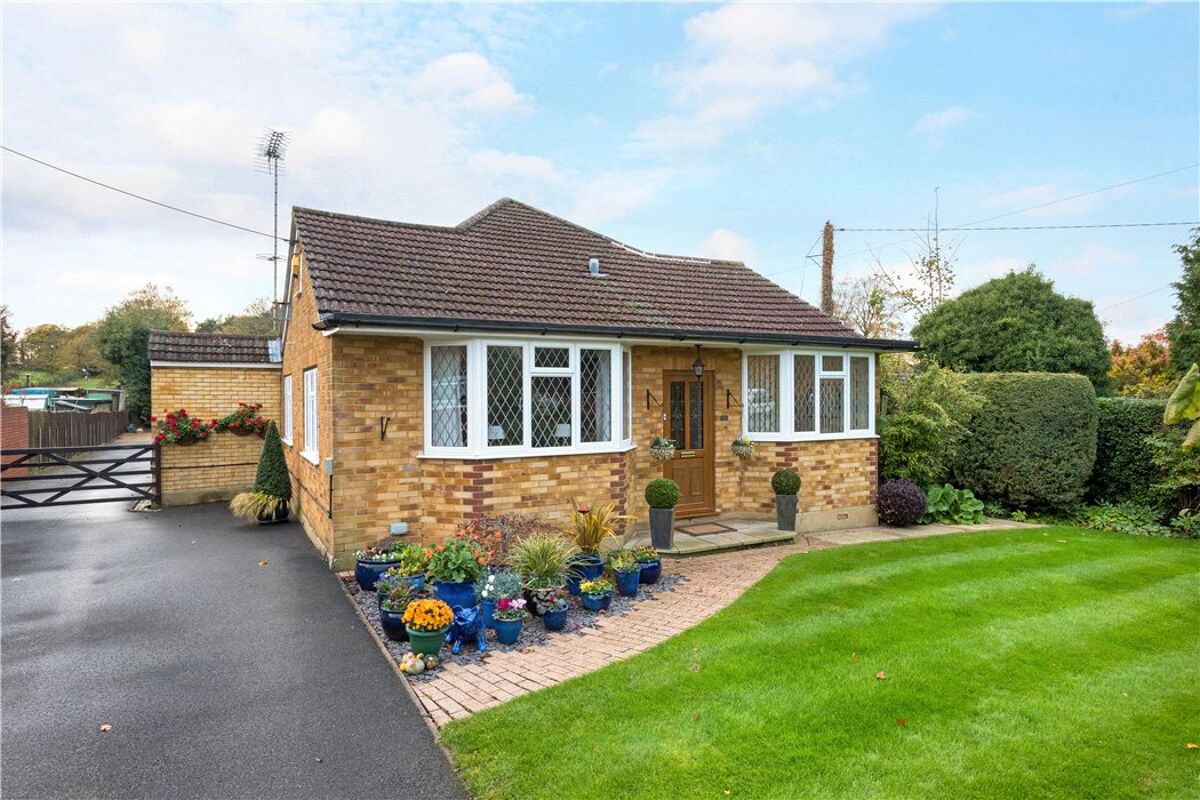 house for sale in Woodlands Road, Bookham, Leatherhead, Surrey, KT23