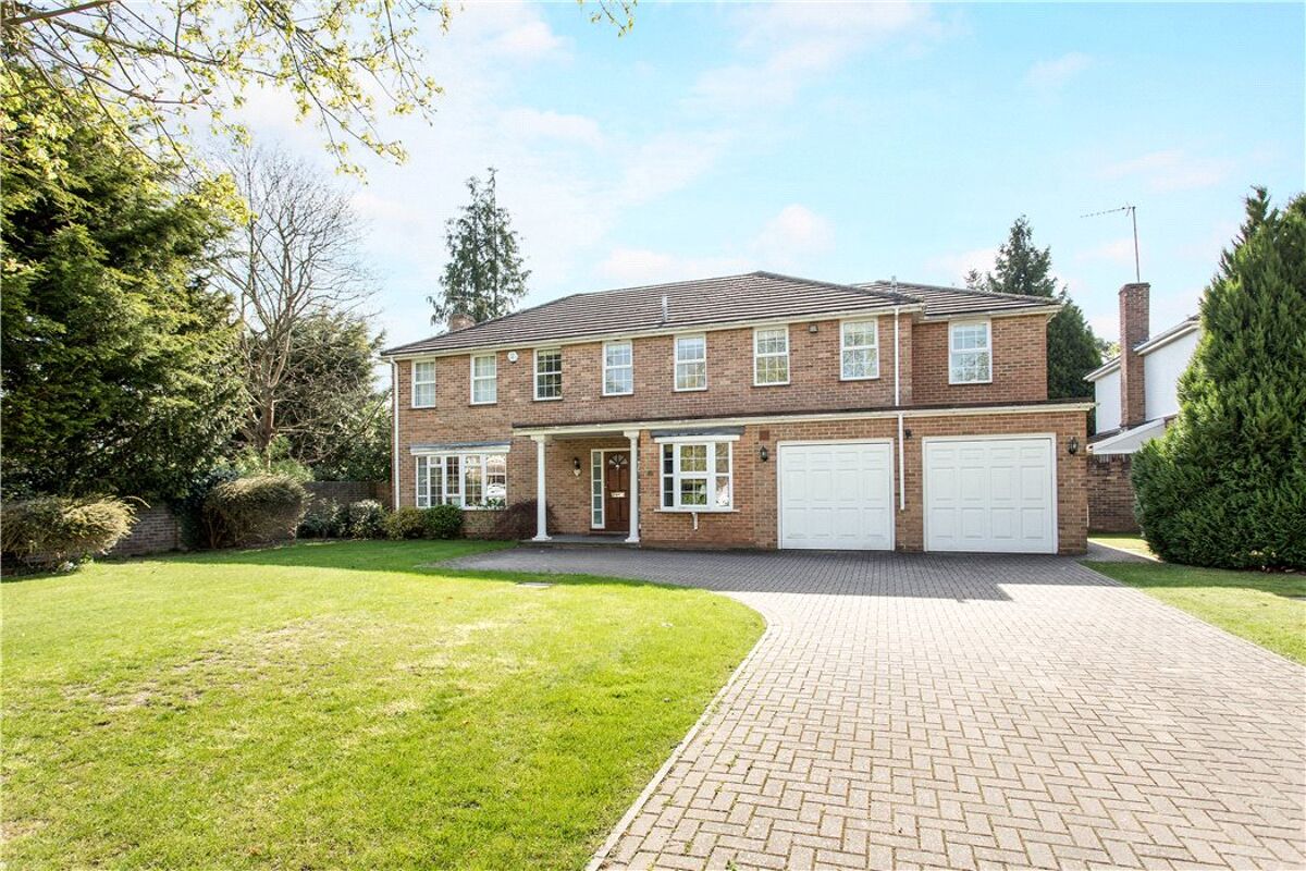 house for sale in Pine Walk, Cobham, Surrey, KT11 CBM170047 Knight