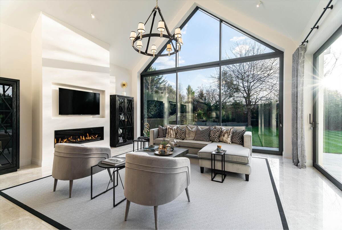 Immobilien zum Kauf Icklingham Road, Cobham, Surrey, KT11. Knight Frank