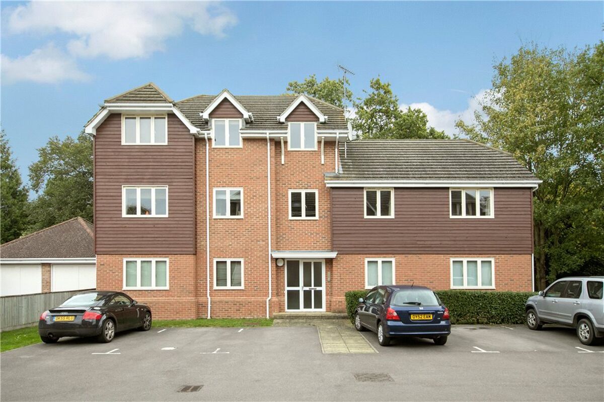 flat for sale in Pendenza, Cobham, Surrey, KT11 CBM170194 Knight Frank