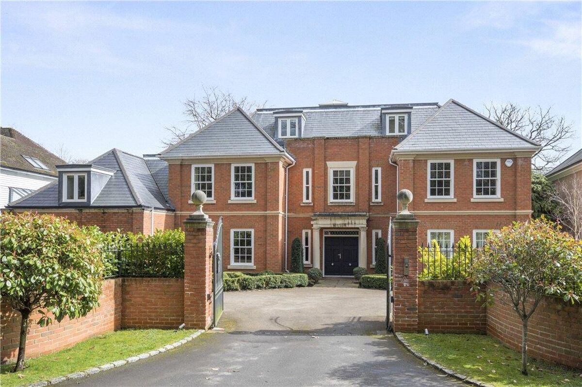 house for sale in Water Lane, Cobham, Surrey, KT11 CBM180032 Knight