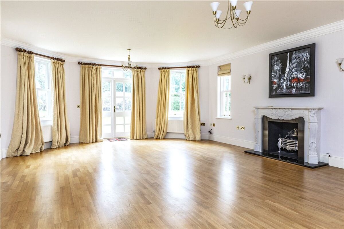 house for sale in Fairacres, Cobham, Surrey, KT11 CBM180055 Knight