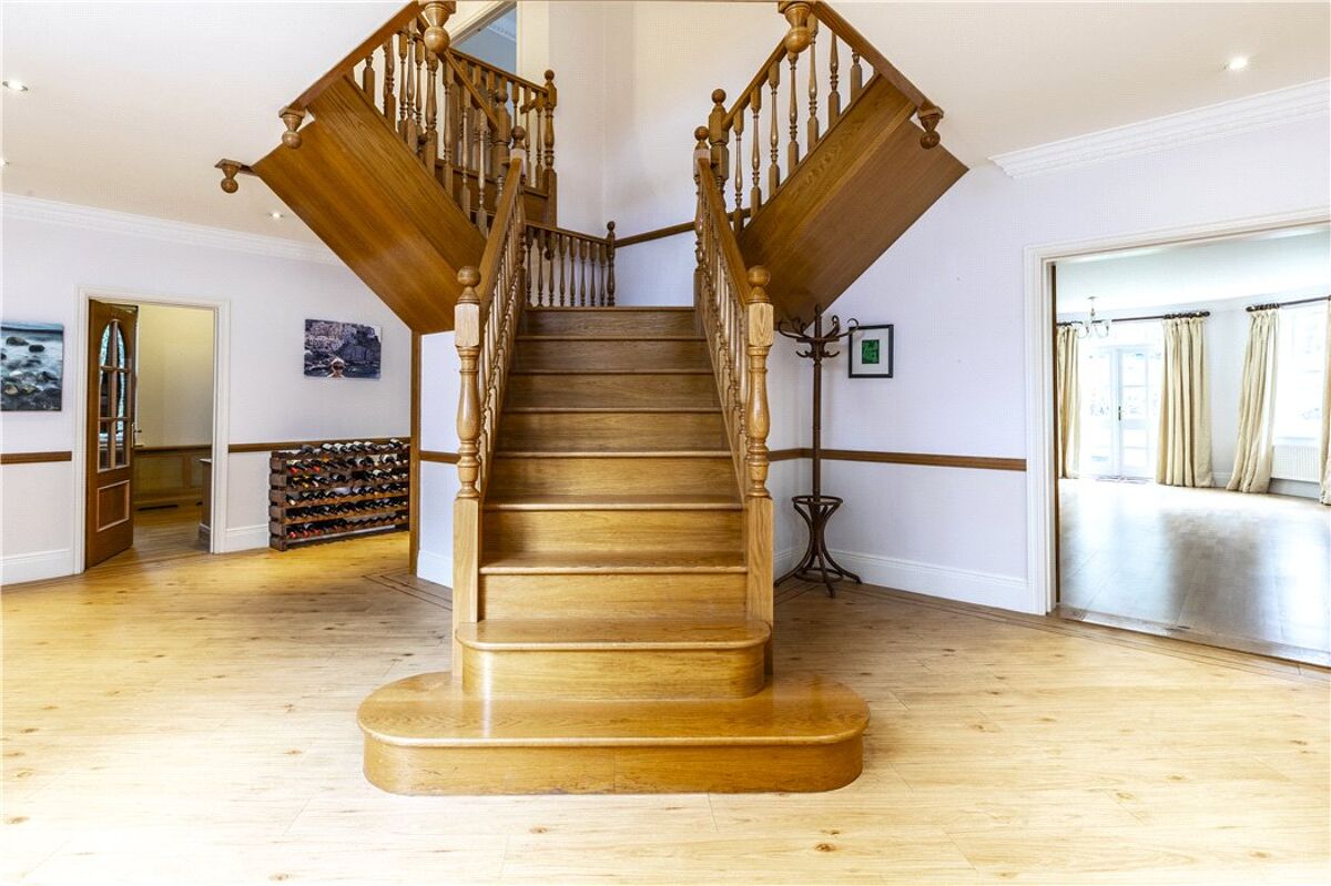 house for sale in Fairacres, Cobham, Surrey, KT11 CBM180055 Knight